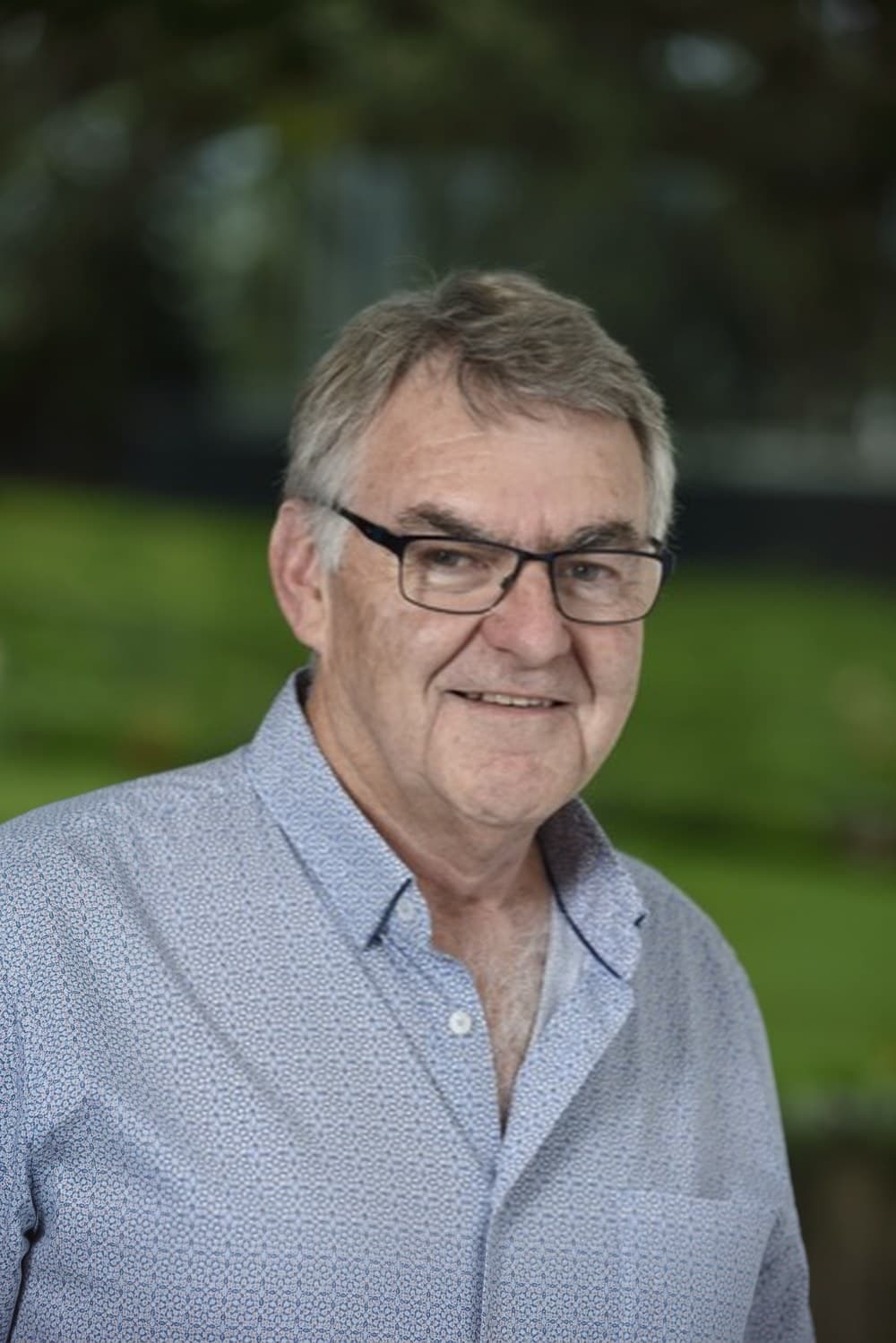 Dr Peter Groves, Veterinarian at Stockworth
